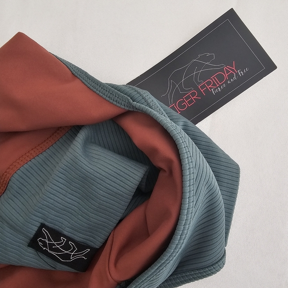 Tiger Friday Ribbed Crop Sports Bra Tank Top Medium Green Dance Activewear USA - Picture 6 of 9